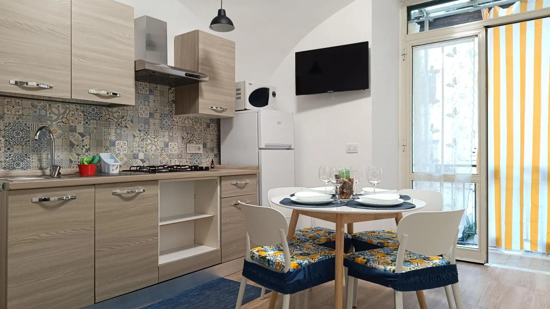Ortensia Casa Vacanze Napoli Naples