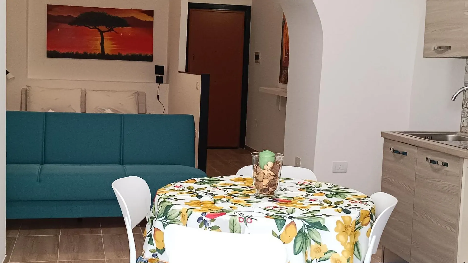 Ortensia Casa Vacanze Napoli 0*, Naples Italy