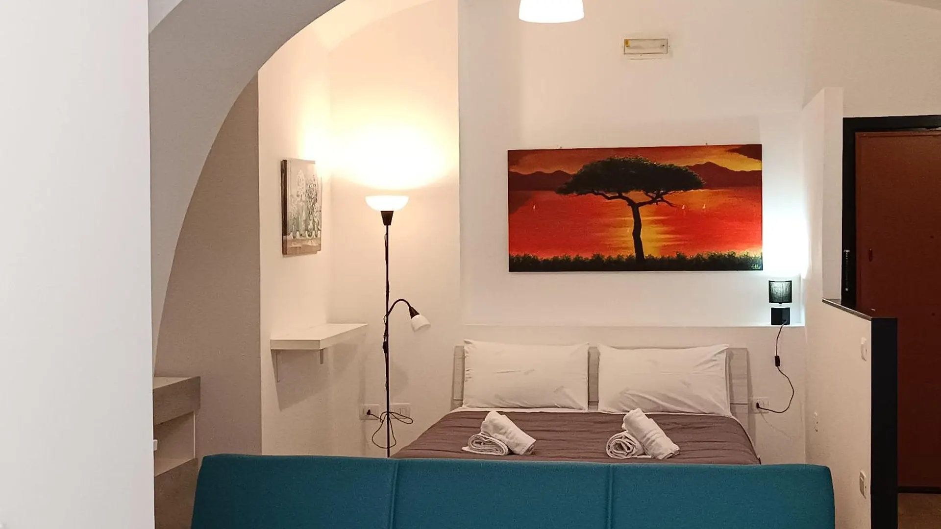 Ortensia Casa Vacanze Napoli 0*, Nápoles Italia